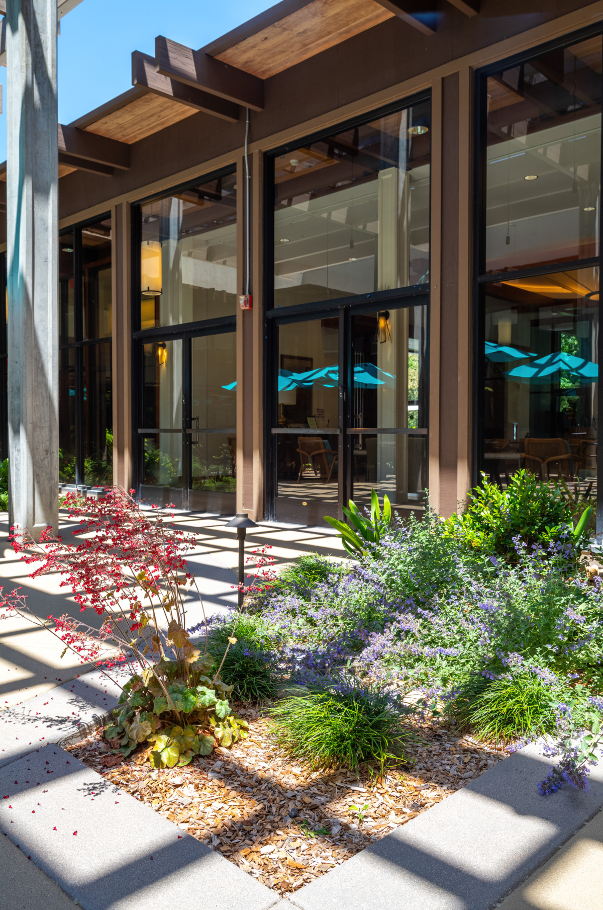 Spring Lake Village Atrium - Sperber Landscape Services